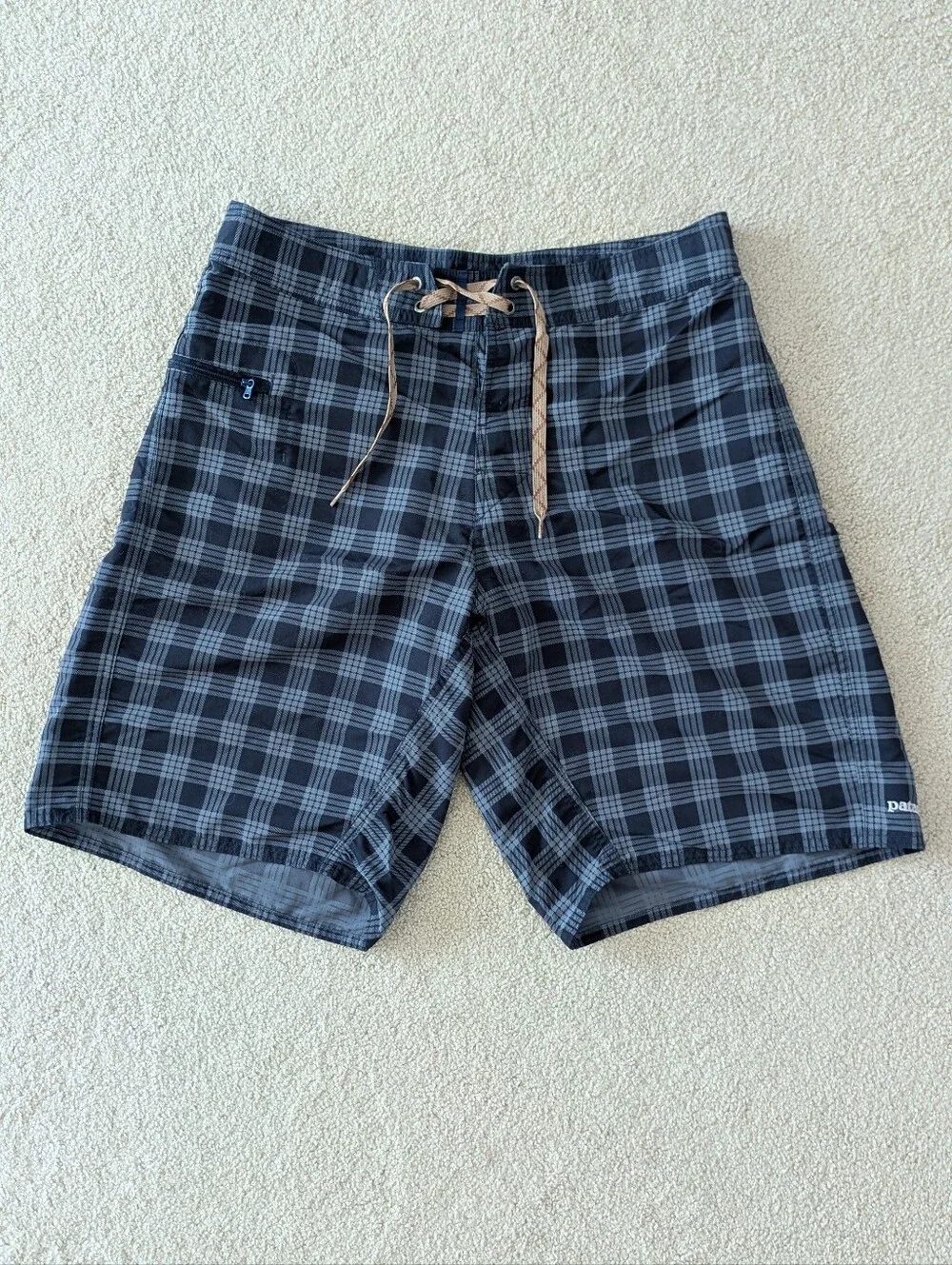 Patagonia Mens Wavefarer Board Shorts Swim Trunks Nylon Blue Check Sz 32